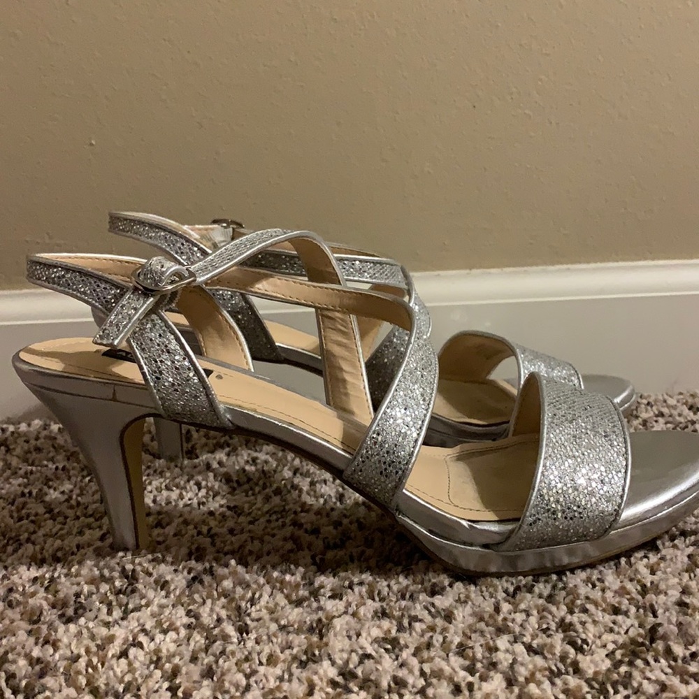 Women’s Silver Heels